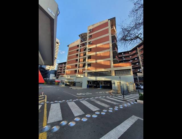 2 BEDROOM APARTMENT FOR SALE IN MILPARK